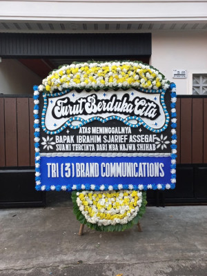 Papan Bunga Duka di Bangga
